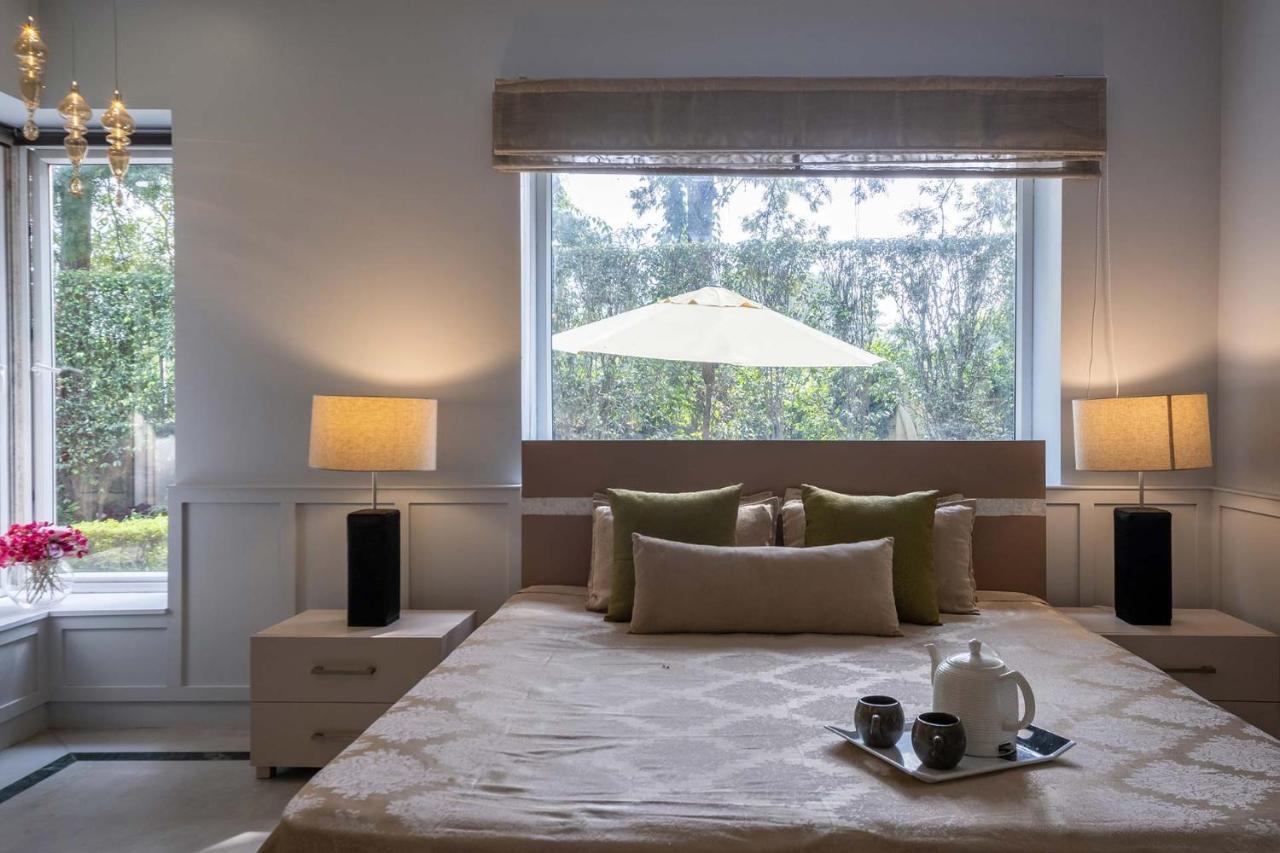 Stayvista At The Banyan Abode With Pool Table, Pet Friendly & Outdoor Pool Манесар Екстер'єр фото