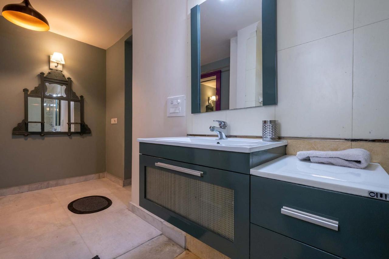 Stayvista At The Banyan Abode With Pool Table, Pet Friendly & Outdoor Pool Манесар Екстер'єр фото